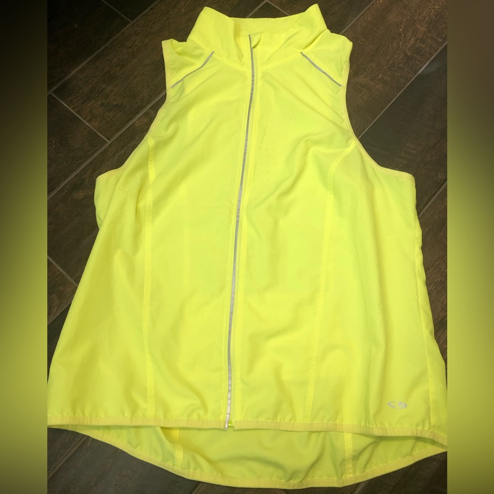 NWOT Champion DuoDry Ventilated Vest